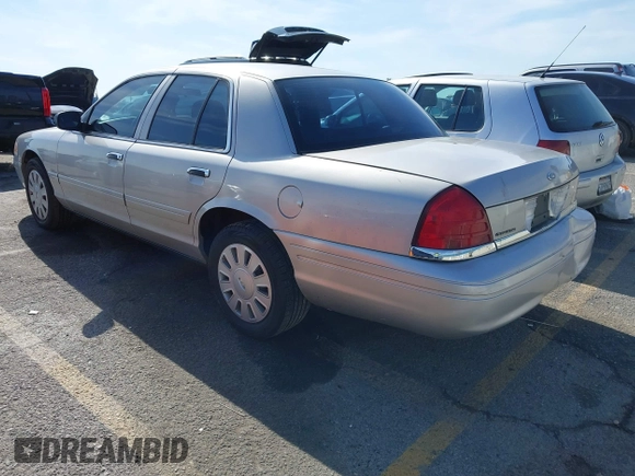 2007 Ford Police Interceptor с VIN 2FAFP71WX7X118267, выставлен на аукционе IAAI как лот 41603919 с пробегом 96 935 миль миль и . История ставок и продаж доступна на DreamBid. Изображение 3.