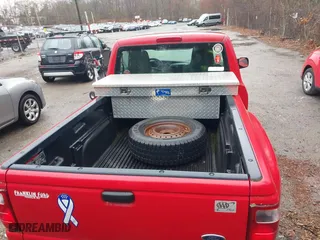2004 Ford Ranger XL with VIN 1FTYR10D44PA46896, listed as a IAAI auction lot 41988413 with 175,033 mi miles. Bid and sale history available at carsss.com. Image 8.
