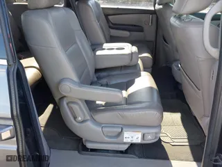 2013 Honda Odyssey Touring with VIN 5FNRL5H97DB018839, listed as a IAAI auction lot 41884016 with 171,650 mi miles. Bid and sale history available at carsss.com. Image 8.
