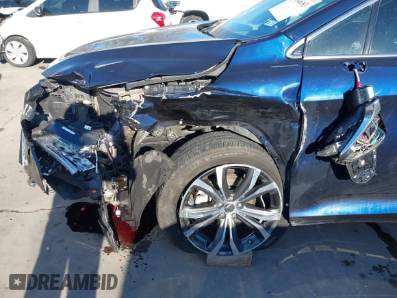 2018 Lexus RX with VIN 2T2ZZMCA2JC110964, listed as a IAAI auction lot 41142683 with 68,667 mi miles. Bid and sale history available at carsss.com. Image 18.