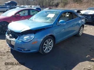 2007 Volkswagen Eos 2.0T with VIN WVWFA71FX7V051232, listed as a IAAI auction lot 41674652 with 88,617 mi miles and . Bid and sale history available at DreamBid. Image 2.