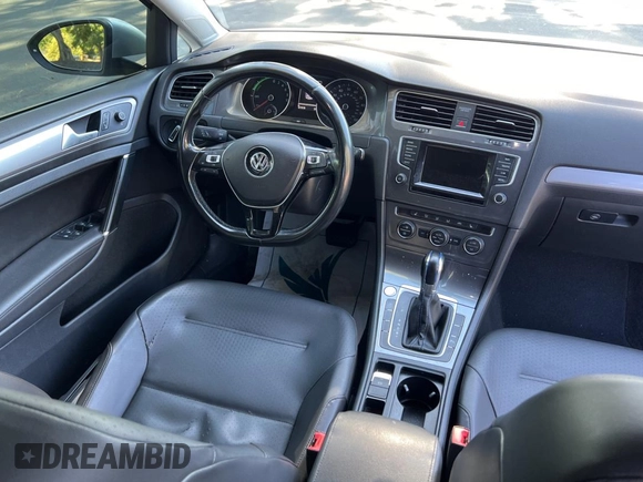 2015 Volkswagen Golf SEL Premium z VIN WVWPP7AUXFW911575, wystawiony jako Copart lot #61272935 z przebiegiem 121 919 mil mil oraz Czysty tytuł • Clean title. Historia ofert i sprzedaży dostępna na DreamBid. Obrazek 9.