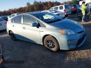 2015 Toyota Prius Four with VIN JTDKN3DU2F1891825, listed as a IAAI auction lot 40701779 with 195,490 mi miles and . Bid and sale history available at DreamBid. Image 1.