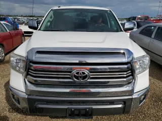 2016 Toyota Tundra Platinum z VIN 5TFGW5F17GX205276, wystawiony jako Copart lot #74146184 z przebiegiem Nie podano mil oraz Nie do naprawy • Non repairable. Historia ofert i sprzedaży dostępna na DreamBid. Obrazek 5.