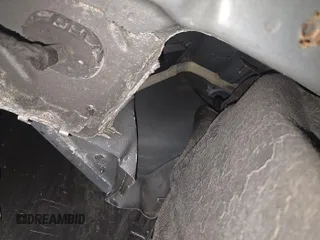 2022 Ford Escape SE z VIN 1FMCU9G60NUB32820, wystawiony jako IAAI lot #42882697 z przebiegiem 39 771 mil mil oraz . Historia ofert i sprzedaży dostępna na DreamBid. Obrazek 25.