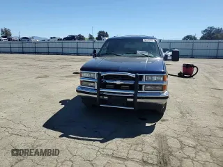1999 Chevrolet Suburban with VIN 1GNEC16R1XJ394144, listed as a Copart auction lot 50418185 with 173,037 mi miles and Salvage title. Bid and sale history available at DreamBid. Image 10.
