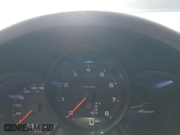 2018 Porsche Macan with VIN WP1AA2A56JLB18401, listed as a Copart auction lot 62336925 with 65,178 mi miles and Salvage title. Bid and sale history available at DreamBid. Image 9.