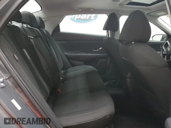 2025 Hyundai Elantra SEL Convenience with VIN KMHLS4DG3SU905006, listed as a Copart auction lot 51754915 with 10,054 mi miles and Clean Title. Bid and sale history available at DreamBid. Image 10.
