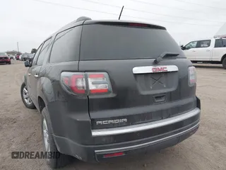 2014 GMC Acadia SLE with VIN 1GKKRPKD4EJ322136, listed as a IAAI auction lot 41569759 with 204,324 mi miles. Bid and sale history available at carsss.com. Image 3.