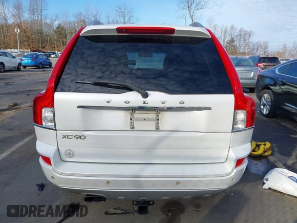 2014 Volvo XC90 with VIN YV4952CY8E1700823, listed as a IAAI auction lot 41485246 with 173,832 mi miles. Bid and sale history available at carsss.com. Image 17.