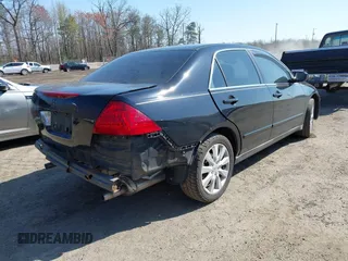 2006 Honda Accord LX с VIN 1HGCM66386A064958, выставлен на аукционе IAAI как лот 41931491 с пробегом 103 237 миль миль и . История ставок и продаж доступна на DreamBid. Изображение 4.