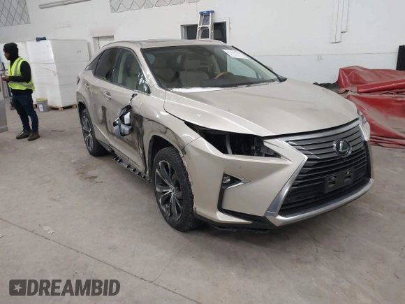 2019 Lexus RX with VIN 2T2BZMCA9KC200194, listed as a IAAI auction lot 41595521 with 70,038 mi miles. Bid and sale history available at carsss.com. Image 1.