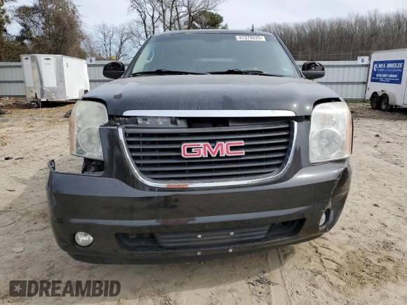 2010 GMC Yukon XL z VIN 1GKUKKE36AR250029, wystawiony jako Copart lot #47379225 z przebiegiem 261 631 mil mil oraz Szkoda całkowita • Salvage title. Historia ofert i sprzedaży dostępna na DreamBid. Obrazek 5.