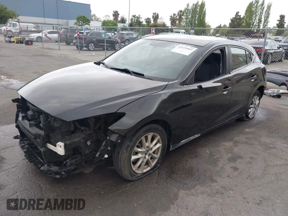 2014 Mazda 3 i Touring with VIN JM1BM1L73E1172987, listed as a IAAI auction lot 42111043 with 121,168 mi miles and . Bid and sale history available at DreamBid. Image 18.