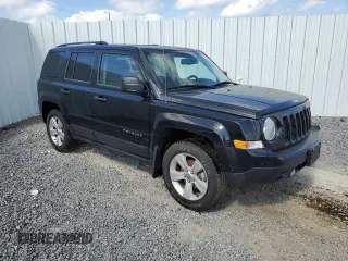 2017 Jeep Patriot Sport with VIN 1C4NJRBB7HD128990, listed as a Copart auction lot 48477255 with 25,699 mi miles and Clean title. Bid and sale history available at DreamBid. Image 4.