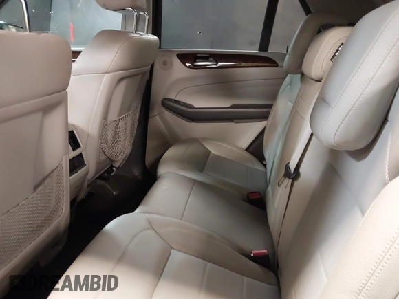 2012 Mercedes-Benz M ML 350 with VIN 4JGDA5HB7CA026607, listed as a IAAI auction lot 41687785 with 89,161 mi miles. Bid and sale history available at carsss.com. Image 8.