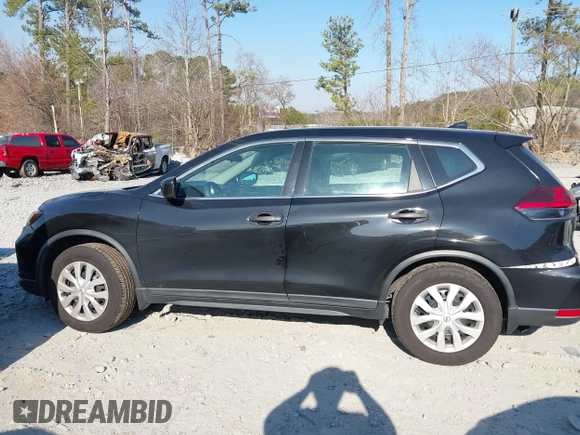 2020 Nissan Rogue S z VIN 5N1AT2MT0LC815714, wystawiony jako IAAI lot #41641242 z przebiegiem 85 295 mil mil oraz . Historia ofert i sprzedaży dostępna na DreamBid. Obrazek 14.