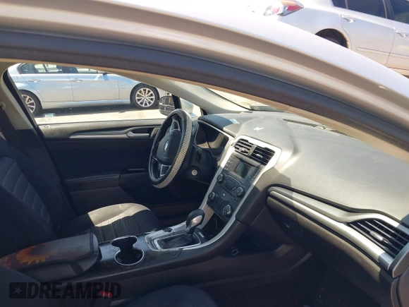 2016 Ford Fusion SE with VIN 3FA6P0H76GR262757, listed as a IAAI auction lot 42515265 with 198,901 mi miles and . Bid and sale history available at DreamBid. Image 5.