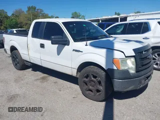 2013 Ford F-150 XL with VIN 1FTEX1CM8DFB10819, listed as a IAAI auction lot 41741447 with 175,524 mi miles. Bid and sale history available at carsss.com. Image 1.