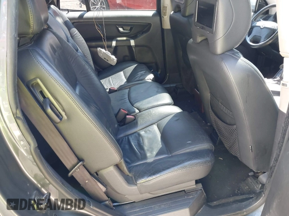 2008 Volvo XC90 I6 with VIN YV4CZ982981477753, listed as a IAAI auction lot 41848025 with 202,469 mi miles. Bid and sale history available at carsss.com. Image 8.