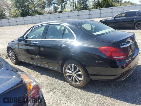 2015 Mercedes-Benz C-Class C 300 Luxury with VIN 55SWF4KB3FU048681, listed as a Copart auction lot 52178075 with 91,107 mi miles and Salvage Title. Bid and sale history available at carsss.com. Image 2.