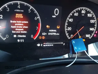 2024 Honda Civic Si z VIN 2HGFE1E5XRH474666, wystawiony jako IAAI lot #41505862 z przebiegiem 10 798 mil mil oraz . Historia ofert i sprzedaży dostępna na DreamBid. Obrazek 15.
