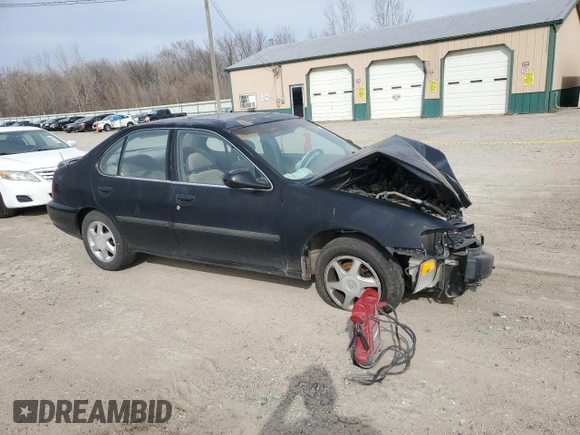 1998 Nissan Altima XE with VIN 1N4DL01D2WC250735, listed as a Copart auction lot 49623935 with 161,905 mi miles and Salvage Title. Bid and sale history available at carsss.com. Image 4.