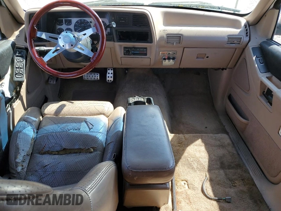1994 Ford Explorer Eddie Bauer with VIN 1FMDU34X2RUD82466, listed as a Copart auction lot 52698855 with 263,709 mi miles and Salvage title. Bid and sale history available at DreamBid. Image 8.
