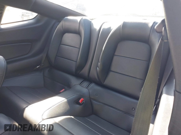 2015 Ford Mustang EcoBoost with VIN 1FA6P8TH8F5306709, listed as a IAAI auction lot 41880999 with 89,492 mi miles and . Bid and sale history available at carsss.com. Image 8.