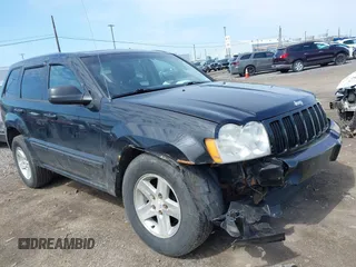 2008 Jeep Grand Cherokee Laredo with VIN 1J8GR48K48C119836, listed as a IAAI auction lot 42114083 with 129,352 mi miles. Bid and sale history available at carsss.com. Image 1.