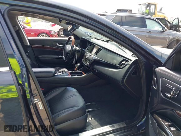 2015 Kia K900 Luxury z VIN KNALW4D48F6022153, wystawiony jako IAAI lot #42371868 z przebiegiem 75 422 mil mil oraz . Historia ofert i sprzedaży dostępna na DreamBid. Obrazek 5.