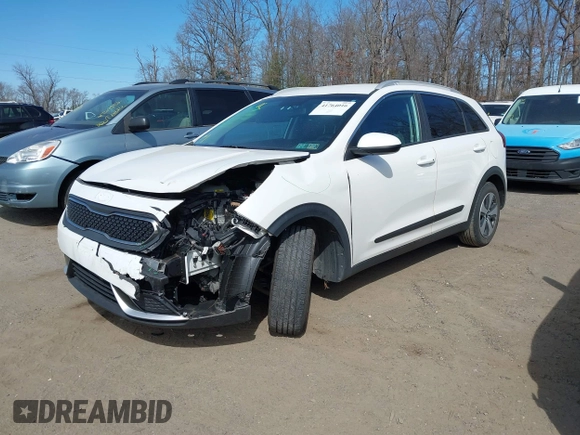 2017 Kia Niro LX with VIN KNDCB3LC8H5041747, listed as a IAAI auction lot 41764016 with 103,329 mi miles. Bid and sale history available at carsss.com. Image 17.