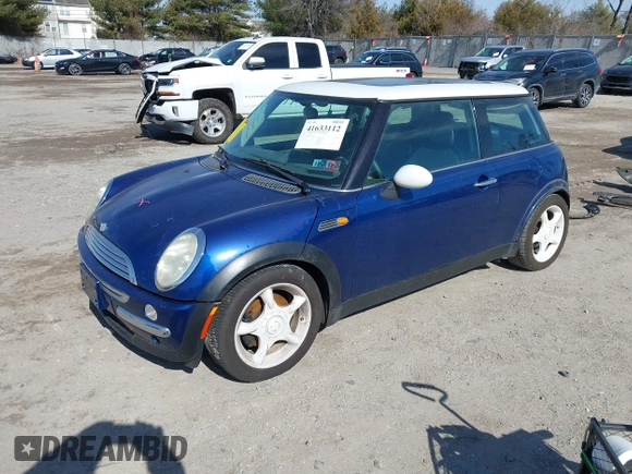 2002 MINI Hardtop with VIN WMWRC33482TC36492, listed as a IAAI auction lot 41633112 with 133,672 mi miles and . Bid and sale history available at DreamBid. Image 21.