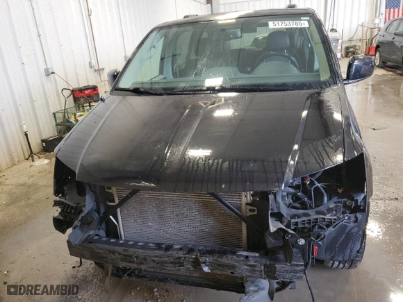 2016 Chrysler Town & Country Touring with VIN 2C4RC1BGXGR199797, listed as a Copart auction lot 51753785 with 67,089 mi miles and Non Repairable. Bid and sale history available at carsss.com. Image 5.
