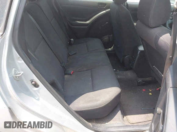 2005 Pontiac Vibe z VIN 5Y2SL63815Z473848, wystawiony jako IAAI lot #42419630 z przebiegiem 299 999 mil mil oraz . Historia ofert i sprzedaży dostępna na DreamBid. Obrazek 8.