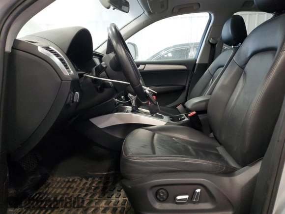 2013 Audi Q5 Premium with VIN WA1CFAFP0DA065608, listed as a Copart auction lot 55067905 with 151,336 mi miles and Salvage title. Bid and sale history available at DreamBid. Image 7.