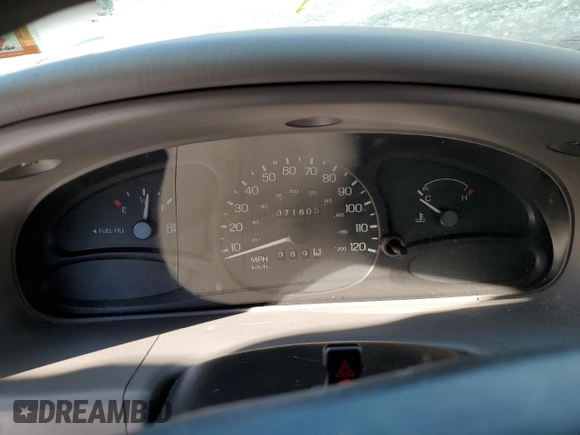 2001 Ford Escort Fleet z VIN 3FAFP13P91R211189, wystawiony jako Copart lot #88252295 z przebiegiem 71 605 mil mil oraz Szkoda całkowita • Salvage title. Historia ofert i sprzedaży dostępna na DreamBid. Obrazek 9.