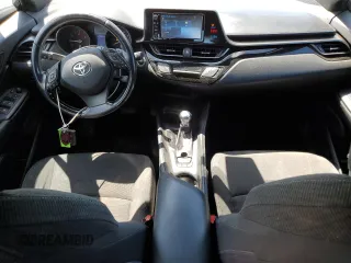 2018 Toyota C-HR XLE z VIN NMTKHMBXXJR046516, wystawiony jako Copart lot #53486395 z przebiegiem 95 741 mil mil oraz Czysty tytuł • Clean title. Historia ofert i sprzedaży dostępna na DreamBid. Obrazek 8.