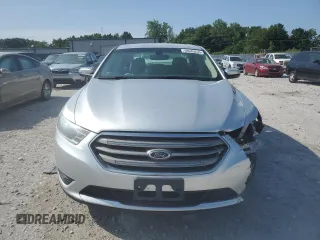 2015 Ford Taurus SEL with VIN 1FAHP2E80FG121013, listed as a Copart auction lot 59940235 with 209,632 mi miles and Clean title. Bid and sale history available at DreamBid. Image 5.