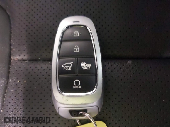 2023 Hyundai Santa Fe SEL z VIN 5NMS3DAJ1PH563678, wystawiony jako IAAI lot #41712478 z przebiegiem 26 151 mil mil oraz . Historia ofert i sprzedaży dostępna na DreamBid. Obrazek 11.