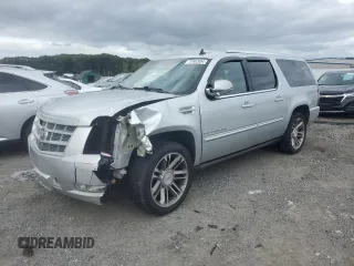 2013 Cadillac Escalade ESV Premium z VIN 1GYS4JEF9DR119791, wystawiony jako Copart lot #72402954 z przebiegiem 146 035 mil mil oraz Czysty tytuł • Clean title. Historia ofert i sprzedaży dostępna na DreamBid. Obrazek 1.
