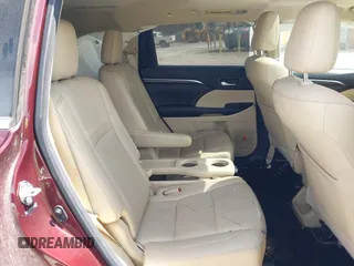 2014 Toyota Highlander Limited z VIN 5TDDKRFH1ES042761, wystawiony jako IAAI lot #42077158 z przebiegiem 122 966 mil mil oraz . Historia ofert i sprzedaży dostępna na DreamBid. Obrazek 8.