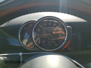 2016 MINI Convertible S с VIN WMWWG9C53G3A92179, выставлен на аукционе Copart как лот 75709174 с пробегом 73 290 миль миль и Списание • Salvage title. История ставок и продаж доступна на DreamBid. Изображение 9.