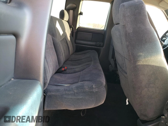 2000 Chevrolet Silverado 1500 LS with VIN 2GCEC19V3Y1143350, listed as a Copart auction lot 85902734 with 513,157 mi miles and Salvage Title. Bid and sale history available at carsss.com. Image 10.