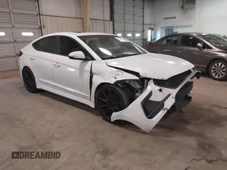 2018 Hyundai Elantra Sport с VIN KMHD04LB9JU505885, выставлен на аукционе IAAI как лот 41350693 с пробегом 155 153 миль миль и . История ставок и продаж доступна на DreamBid. Изображение 1.