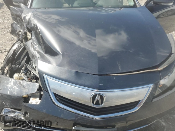2012 Acura TL Technology z VIN 19UUA8F59CA020618, wystawiony jako Copart lot #57303995 z przebiegiem 182 248 mil mil oraz Szkoda całkowita • Salvage title. Historia ofert i sprzedaży dostępna na DreamBid. Obrazek 11.