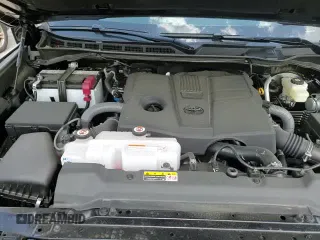 2025 Toyota Tundra Limited with VIN 5TFJA5DB6SX274047, listed as a Copart auction lot 58040005 with 3,979 mi miles and Salvage title. Bid and sale history available at DreamBid. Image 14.
