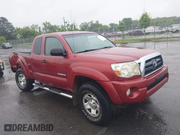2005 Toyota Tacoma z VIN 5TEUU42N75Z051864, wystawiony jako IAAI lot #42357533 z przebiegiem 249 359 mil mil oraz . Historia ofert i sprzedaży dostępna na DreamBid. Obrazek 1.