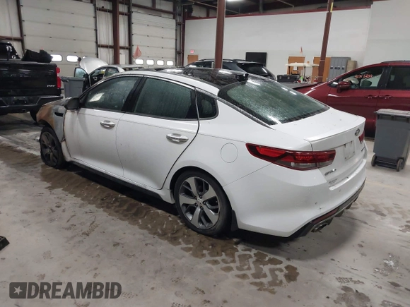 2016 Kia Optima SX Turbo с VIN 5XXGW4L24GG002425, выставлен на аукционе IAAI как лот 42301180 с пробегом Не указан миль и . История ставок и продаж доступна на DreamBid. Изображение 3.