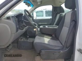 2009 Chevrolet Silverado 1500 1LT with VIN 1GCEK140X9Z129260, listed as a Copart auction lot 52605715 with 283,906 mi miles and Salvage Title. Bid and sale history available at DreamBid. Image 7.